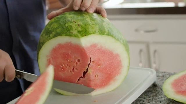 Want to learn some fun stuff about your Cutco? ...Great video to share with your clients! смотреть онлайн