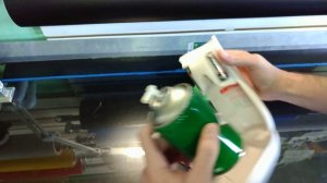 Как в автоматических устройствах Air wick, использовать баллоны от других производителей.