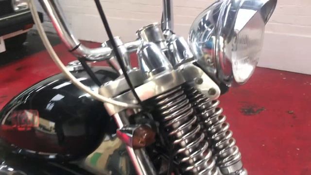 1998 Honda VLS400 Steed with Springer forks смотреть онлайн