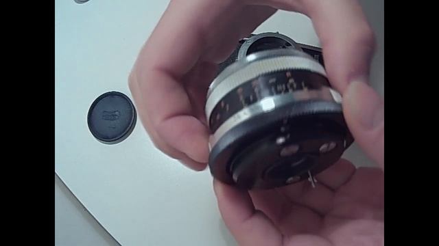 Zeiss Ikon Voigtlander - Icarex 35S BM  - Carl Zeiss Tessar 2,8 50