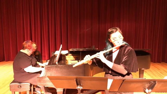 Sonatine for Flute and PIano (Henri Dutilleux) -- Patricia Cardona, flute смотреть онлайн