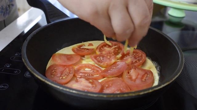 Яичница с помидорами – Вы будете готовить её КАЖДОЕ утро! Супер завтрак за пару минут смотреть онлайн