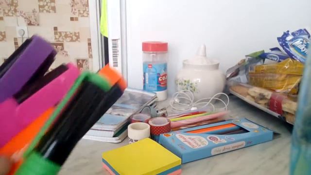У меня новые канцтовары? 😮 смотреть онлайн