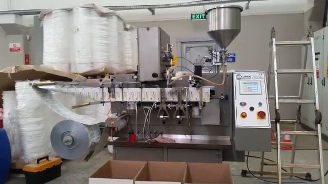 Станок профессиональный для розлива жидкости и производства влажных салфеток