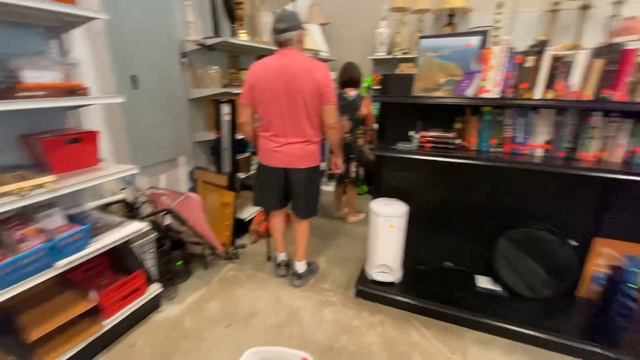 Сэконд Хэнд Обзор США/Новый завоз/Мебель/Посуда/Детские игрушки/Вещи смотреть онлайн