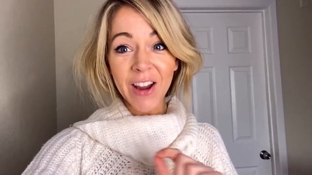 Lindsey Stirling Flying Through The Air смотреть онлайн