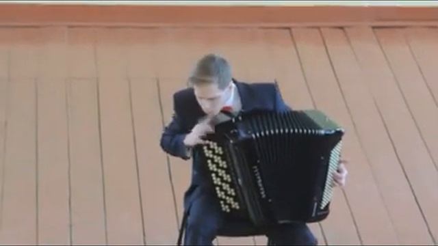 В Семёнов Дивертисмент 2,3 части смотреть онлайн