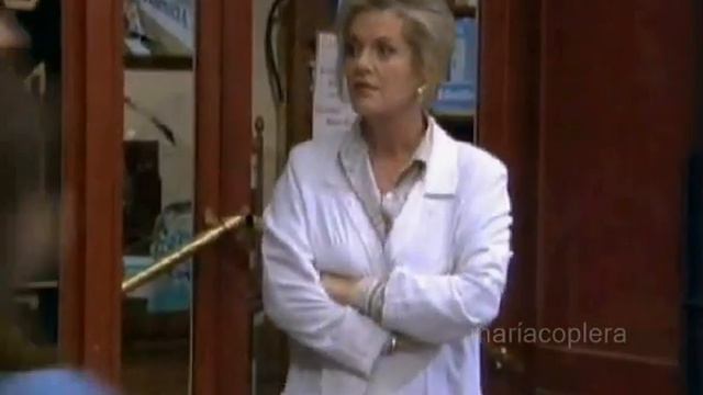 Lourdes y Adolfo (Concha Cuetos y Carlos Larrañaga) смотреть онлайн