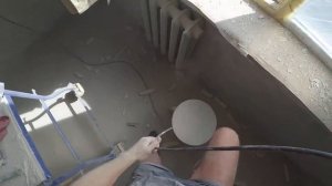 Самая быстрая очистка оконных откосов от масляной краски и шпаклевки.