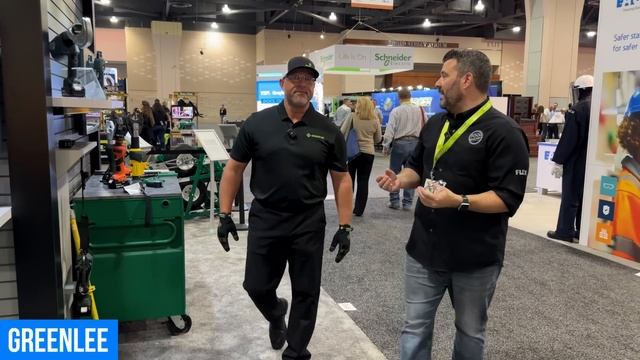 NEW Power Tools from Milwaukee, DeWALT, Hilti and more! Live from NECA! смотреть онлайн