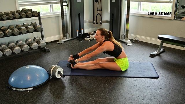 НОЖКИ КОСОЛАПКИ упражнения которые вас спасут#косолапый #sports #fitness #фитнесдома