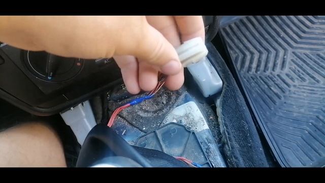 Переделка прикуривателя автомобиля или установка зарядки на 2 USB вместо прикуривателя смотреть онлайн