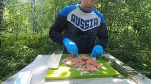 ФОРЕЛЬ  ЖАРЕНАЯ НА КОСТРЕ