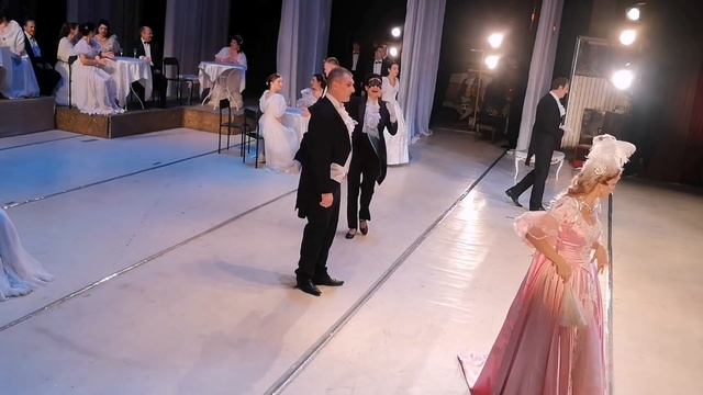 От служанки до панянки... смотреть онлайн