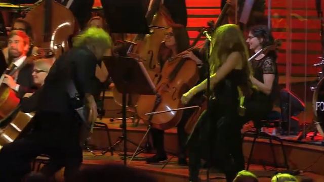 Hot Blooded - Foreigner with the 21st Century Symphony Orchestra & Chorus - 14of17 смотреть онлайн