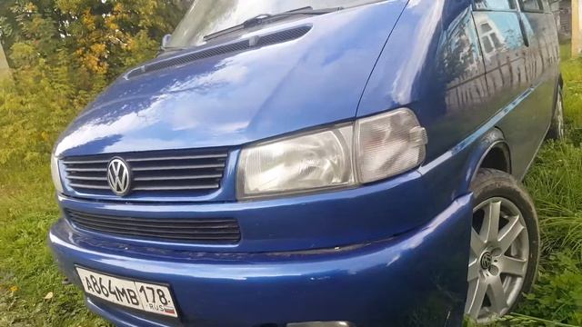 Volkswagen Multivan T4. AET-2.5i Petrol Engine. Motor Sound. Фольксваген Мультиван т4 бензин.