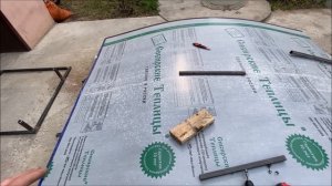 Летний душ на участке из металла и поликарбоната своими руками