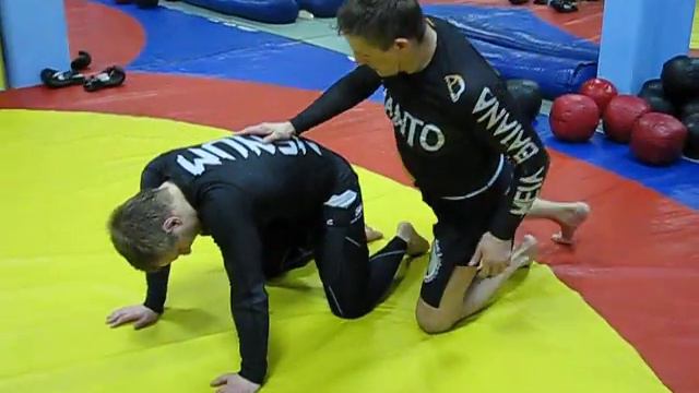 Ещё возможный вариант выхода на "цыплёнка....." смотреть онлайн