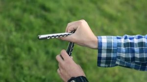 Легкий трюк Балисонг  Уроки флиппинга  Behind The 8 ball