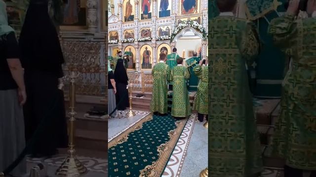 СТАРЕЦ ИЛИЙ В ПЕРЕДЕЛКИНО ПРЕСТОЛЬНЫЙ ПРАЗДНИК СВЯТОГО ИГОРЯ ЧЕРНИГОВСКОГО смотреть онлайн