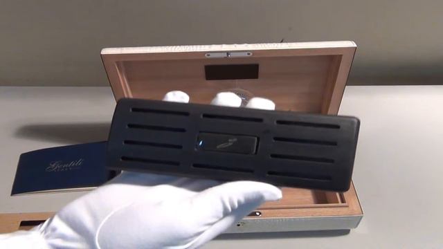 Хьюмидор Gentili Fibra Carbon SV 75 смотреть онлайн