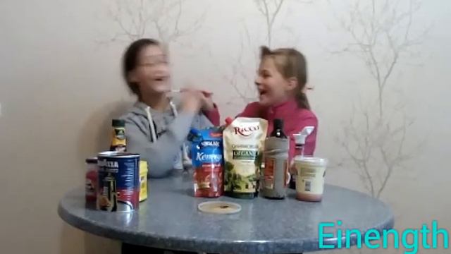 MakeUp Challeng с едой | Einength (Эвелина и Аня) смотреть онлайн