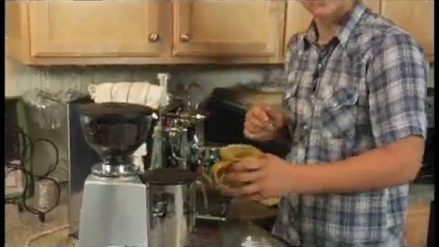 How to Make the Vanilla Steamer : How to Assemble & Serve a Vanilla Steamer смотреть онлайн