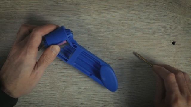 Точилка для свёрл | Drill Sharpener смотреть онлайн