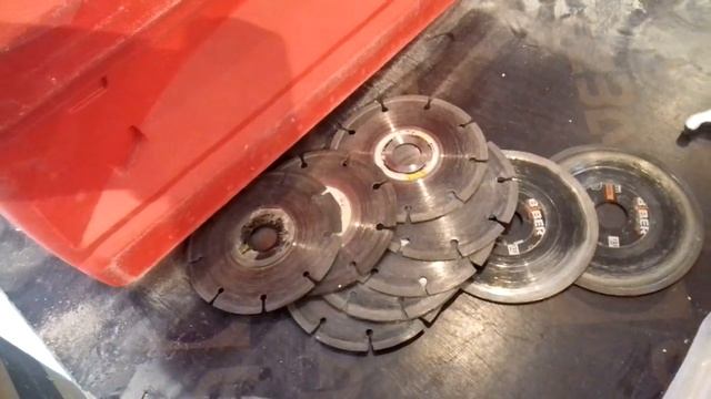 Подробный обзор и тест "золотого" штробореза Hilti DC-SE 20. Делаем штробы под электрику и не тольк смотреть онлайн