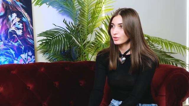 Как выбрать идеальные мужские джинсы | Интервью со стилистом-имиджмейкером смотреть онлайн
