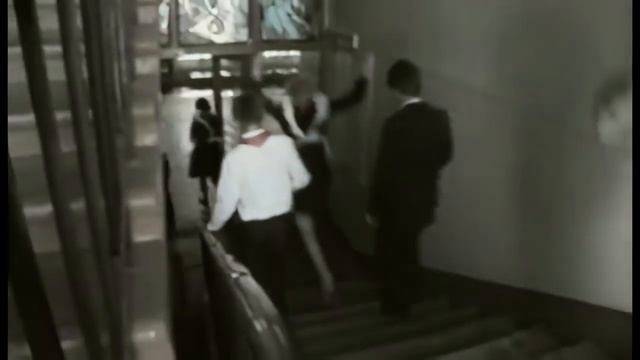 Тараканы! - Я смотрю на них (10 лет спустя)