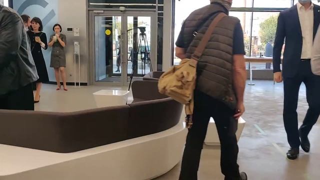 Новый офис Сбербанка в центре Москвы смотреть онлайн