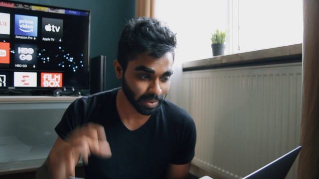 Critiquing my Resume that got me my First Tech Internship смотреть онлайн