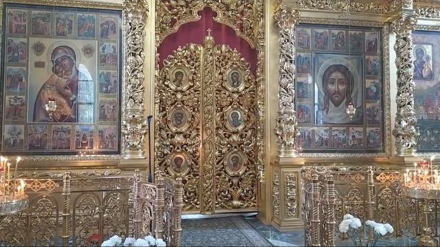 Воздвижение Креста Господня - Божественная Литургия смотреть онлайн