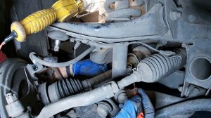 Замена внутреннего пыльника ШРУСа на Mitsubishi L200 2017г