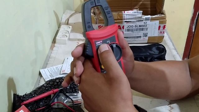 UXBOXING & REVIEW SINGKAT TANG AMPERE UNI-T UT204+ смотреть онлайн