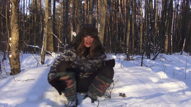 Январский поход в -23 / Готовлю на костре. Мёрзну. Зачем я хожу в лес? Передаю приветы смотреть онлайн