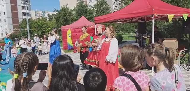 Праздник двора смотреть онлайн
