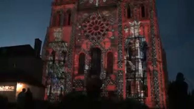 Cathedral Notre Dame de Chartres смотреть онлайн