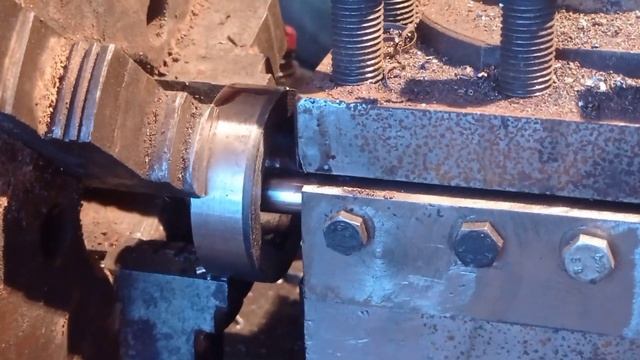 Долбежное приспособление для токарного станка. ПРОЩЕ НЕКУДА!!! смотреть онлайн