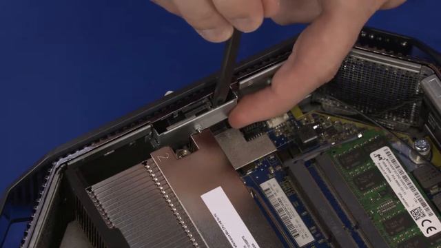 Replace the Wireless Antennas | HP Z2 Mini G3 and G4 Workstations | HP смотреть онлайн