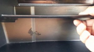 Как снять верхний бардачек (перчаточный ящик) на Тойота Аурис / Королла 2008 г. Е150