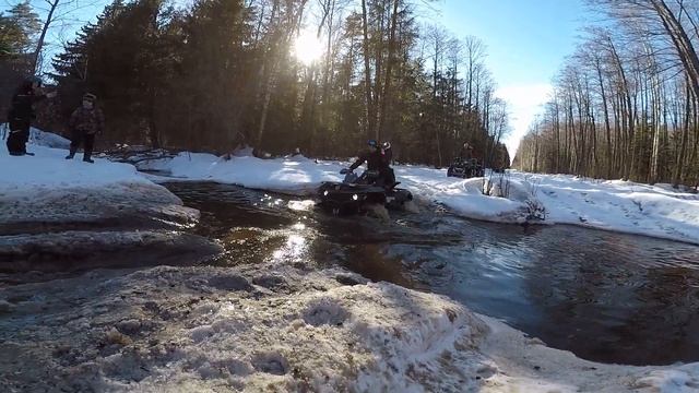 BRP renegade который летает ПО ВОДЕ! смотреть онлайн