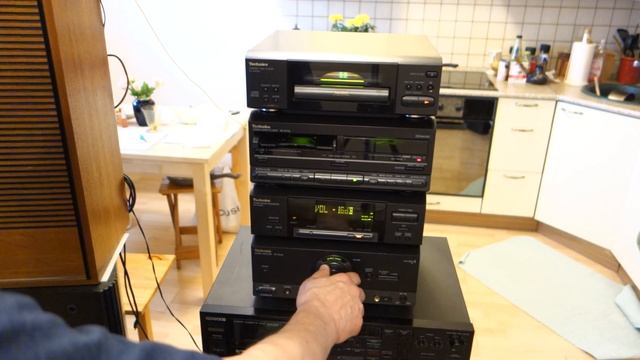 Technics SE-CH530, ST-CH730, RC-CH730, SL-CH530 смотреть онлайн