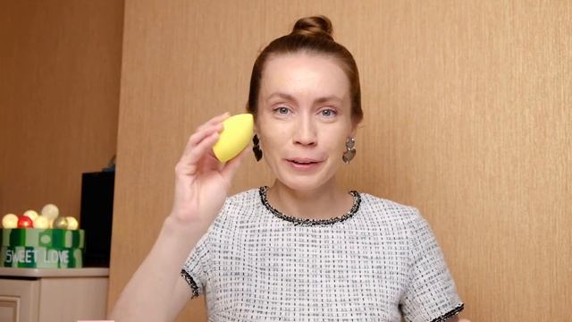 ?СОЗДАЮ ЭФФЕКТ "СГЛАЖЕННОЙ КОЖИ" С ПОМОЩЬЮ BB-КРЕМА. смотреть онлайн