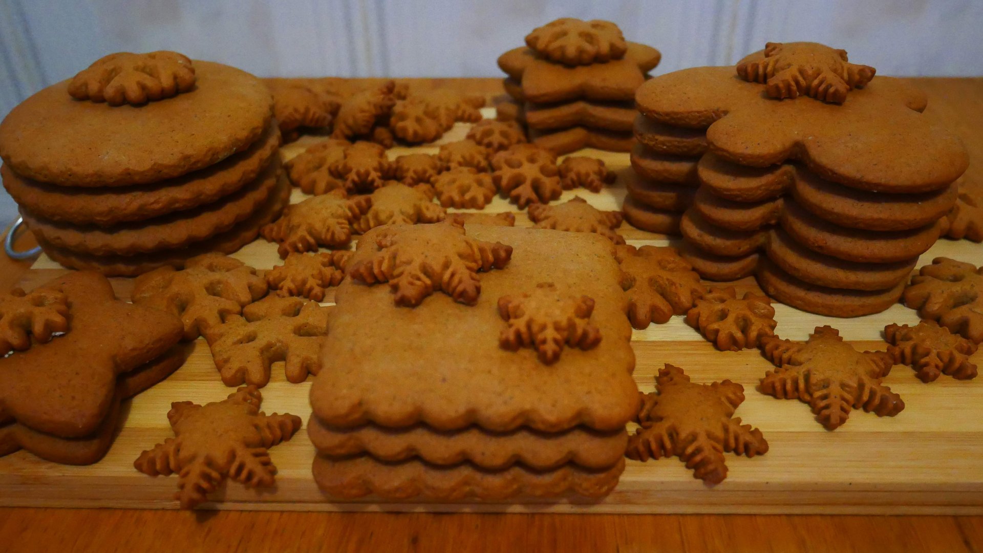 Пряничное тесто БЕЗ РАССТОЙКИ Тесто на ИМБИРНЫЕ пряники ПРОСТОЙ РЕЦЕПТ смотреть онлайн