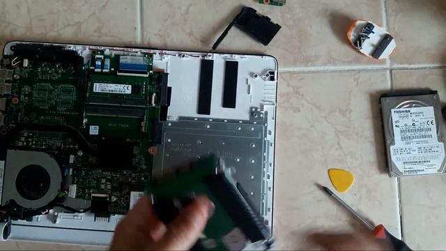 Desarme de Notebook HP RTL8723DE смотреть онлайн