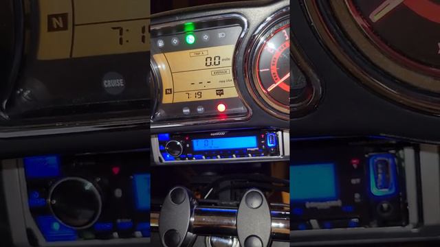 Resetting the trip odometer on a Vulcan Vaquero. смотреть онлайн