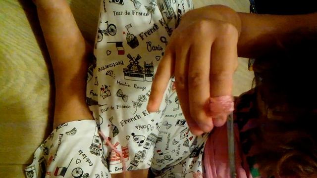 Как сделать помпончики? смотреть онлайн