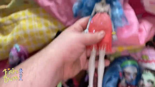 creating a display for my MH dolls :3 | Re-Arranging My Doll Collection (18+) смотреть онлайн